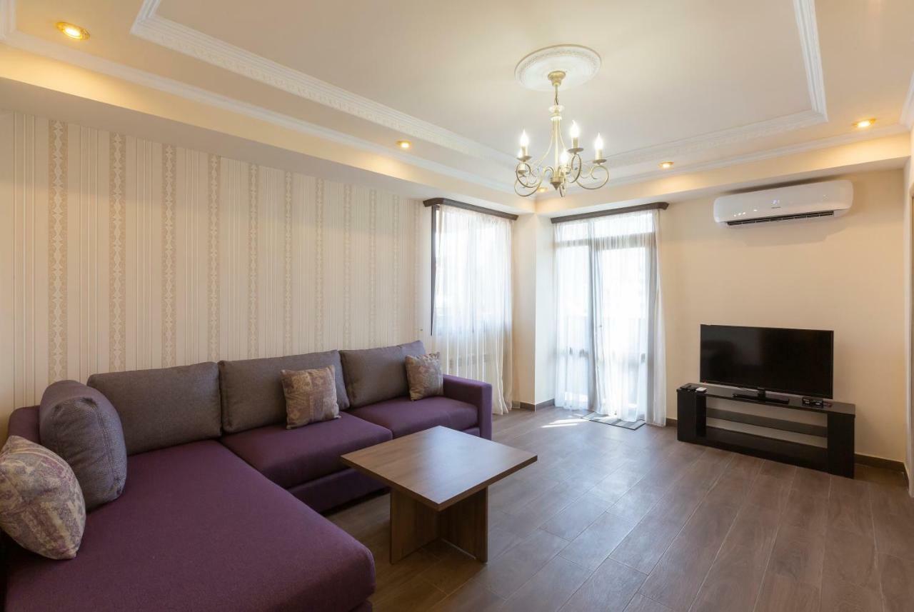 Umba Apartment N3 - Balcony And Mount Ararat View Jerevan Buitenkant foto